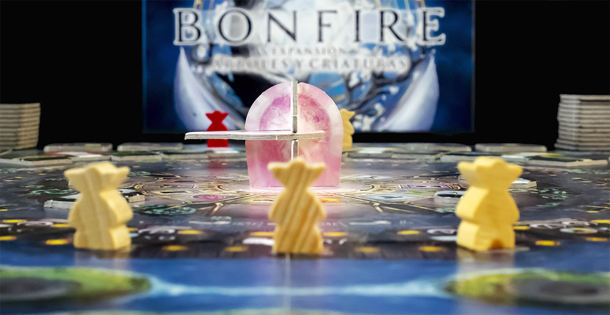 Reseña: Bonfire – Árboles y Criaturas